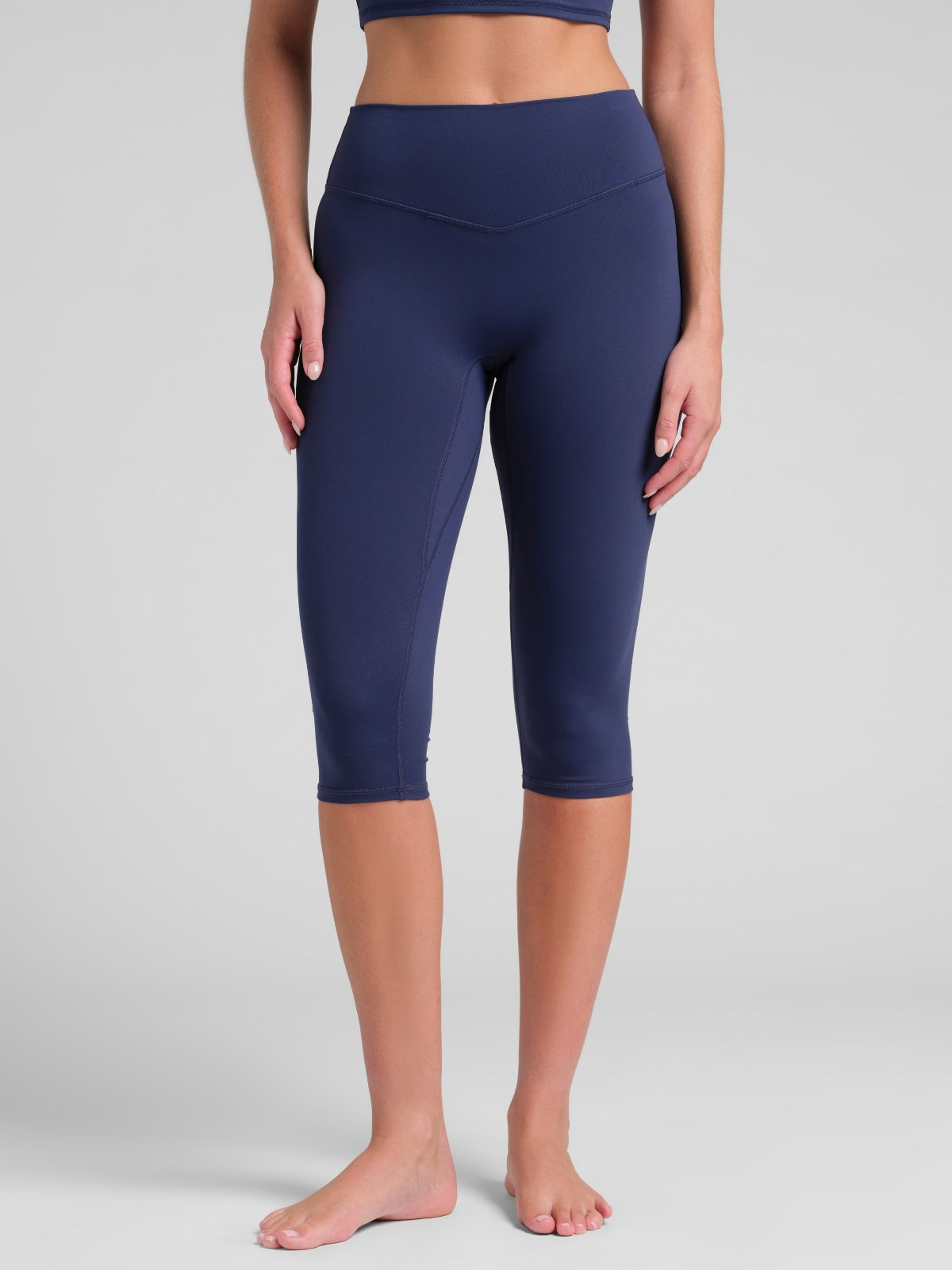 ComfrtCore™ 2.0 High-Waist Capri 18"