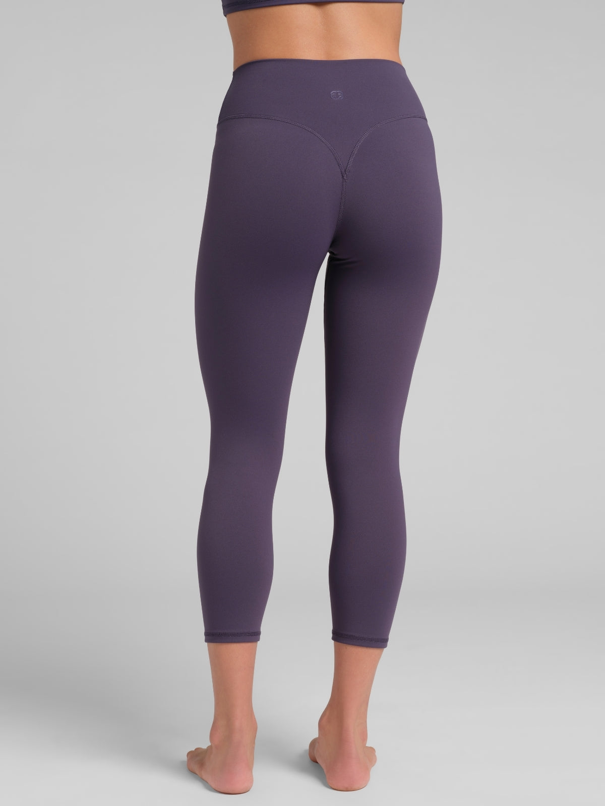 ComfrtCore™ 2.0 High-Waist Capri 21"